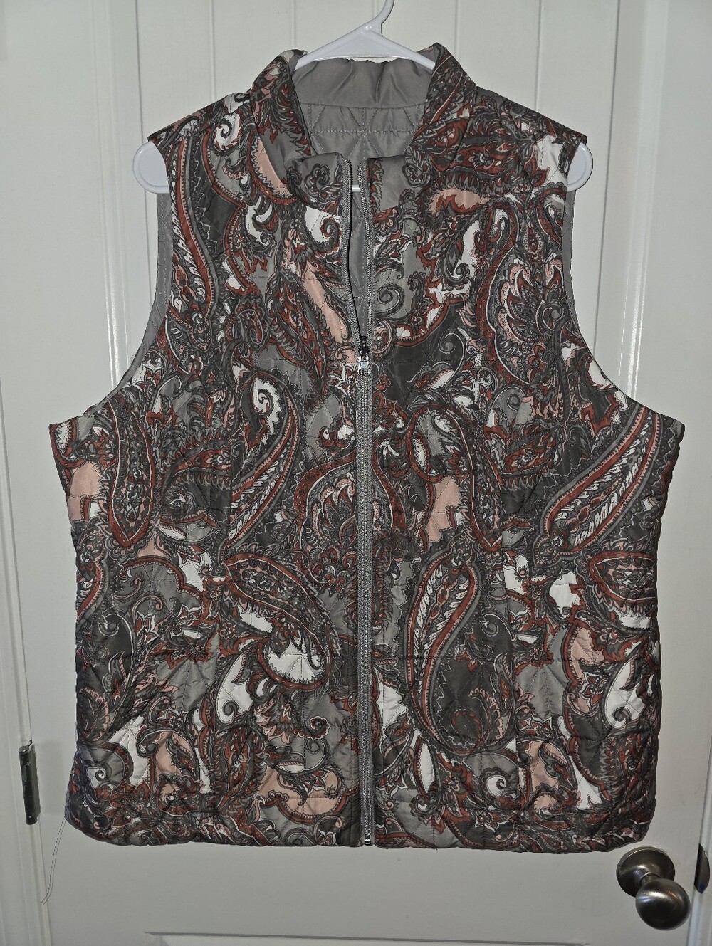 Ruby Rd Reversible Women’s Paisley Quilted Vest - Gray & Rose NWOT 1X